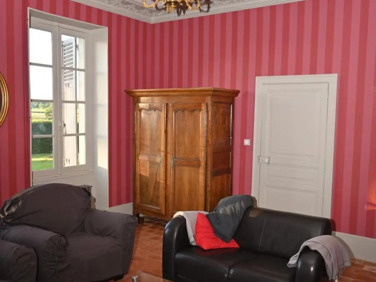Holiday home Maison Renovee 19E, Piscine Chauffee, Sauna, Spa, Grand Parc, Proche De La Nature Spacieuse Et Tout Confort. - Fr-1-489-399 Cerilly